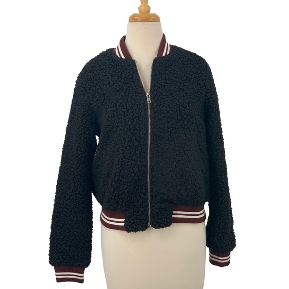 NWT Forever 21 Contemporary LS Zip Front Varsity Soft Teddy Jacket Black Size XS - Picture 1 of 9
